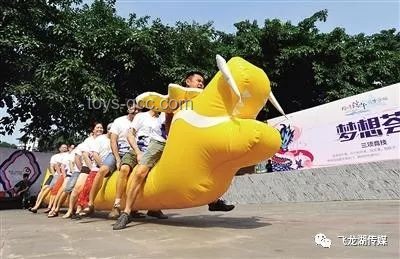 如何解决新疆旱地龙舟活动“主打没有一点水分”带来的挑战